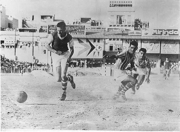 Ray Crawfords fem mål mod Floriana er stadig rekord