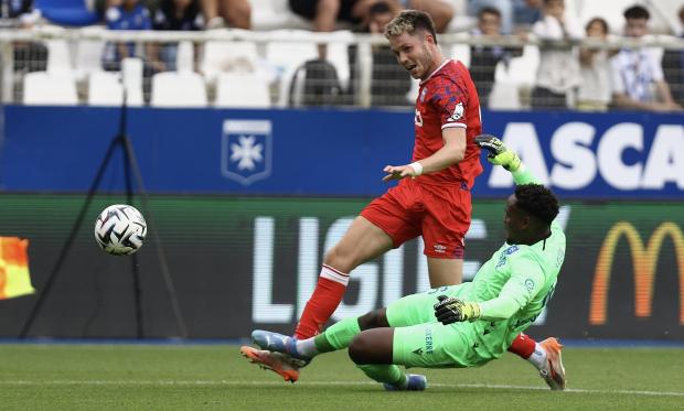 Ipswich rundede træningskampene af med en 3-0 sejr ude over franske Auxerre.