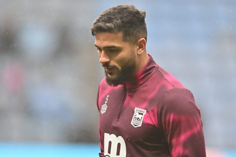 Arabiske medier: Grunden til Morsys  stop i Kuwait