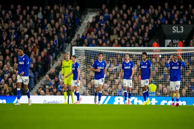 12 minutters defensivt kaos medførte klart hjemmebanenederlag