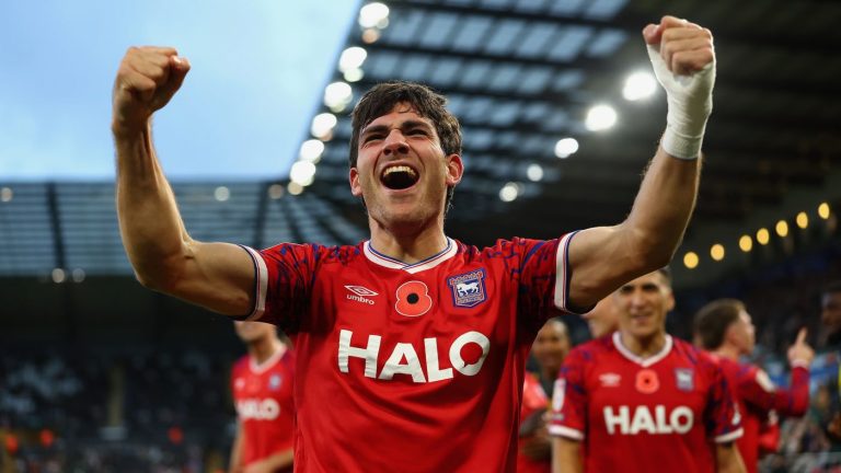 Solid defensiv og vigtige aktioner fra Clarke og Walton