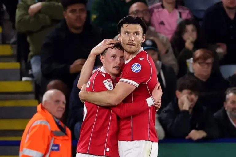 Gamle Ipswich-legender tørner nu ud for Wrexham