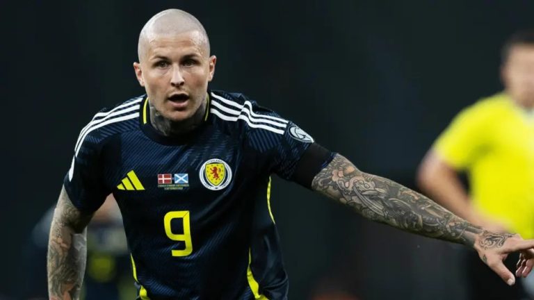 Har Town skotsk landsholdsspiller på radaren?