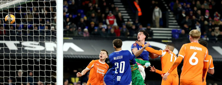 FA Cup 3. runde: Town sikkert videre trods snæver sejr over Blackpool