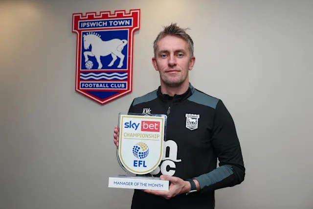 Kieran McKenna kåret til månedens manager