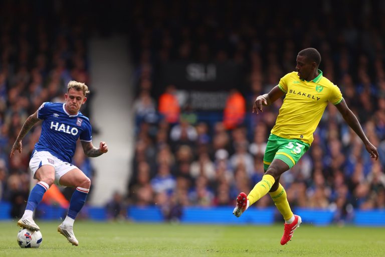 Derby spørger på Szmodics