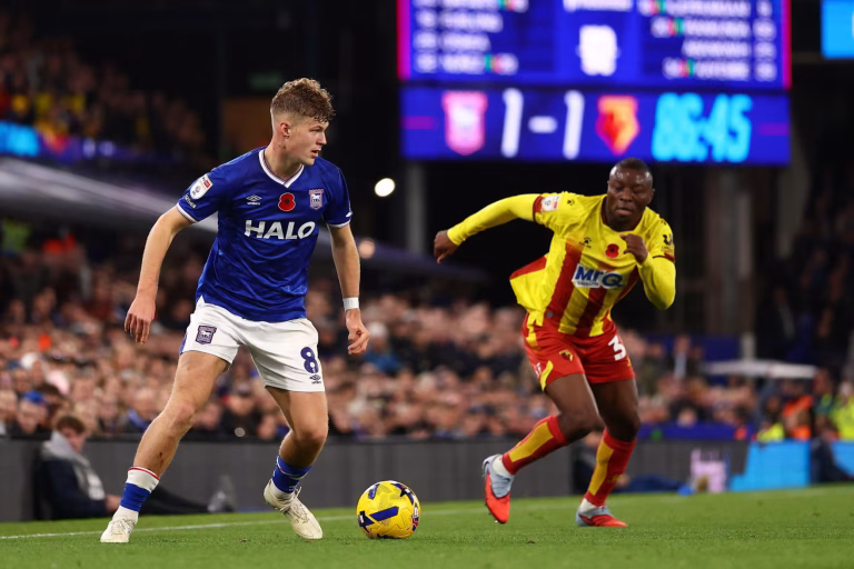Sindre Walle Egeli sættes i forbindelse med Ajax og Benfica