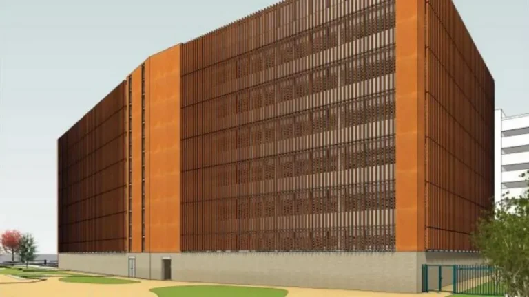 Planer om parkeringshus sendt til godkendelse