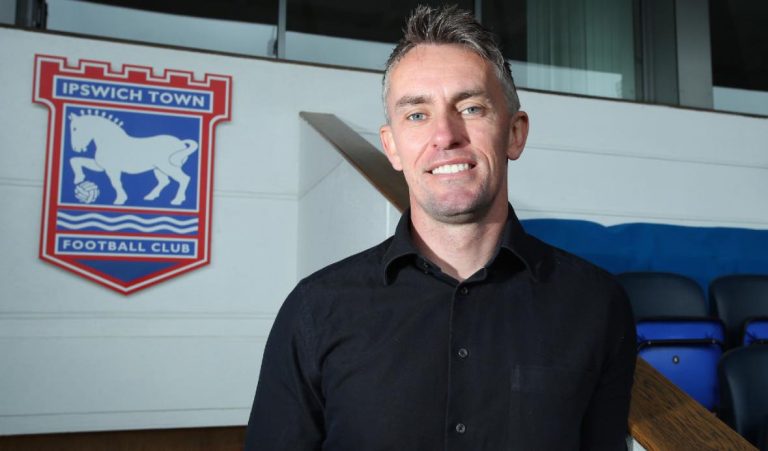 Tak for alt: Kieran McKenna stopper med øjeblikkelig virkning