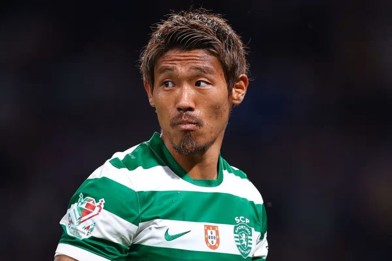 Belæst og barfodet japaner flirter med Ipswich