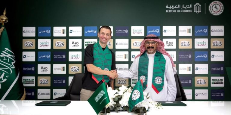 Tidligere Town-spiller scorer lukrativ aftale i Saudi-Arabien