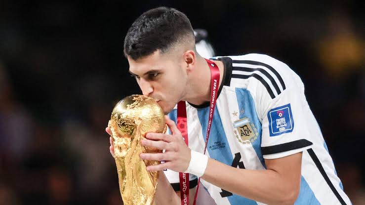 Exequiel Palacios: Advarselslamper blinker og sirenen hyler