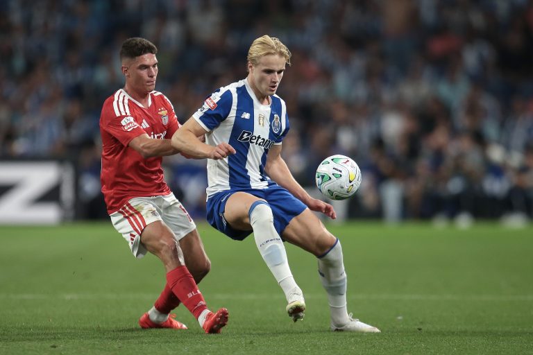 Ipswich havde igen scouts til Portos kamp